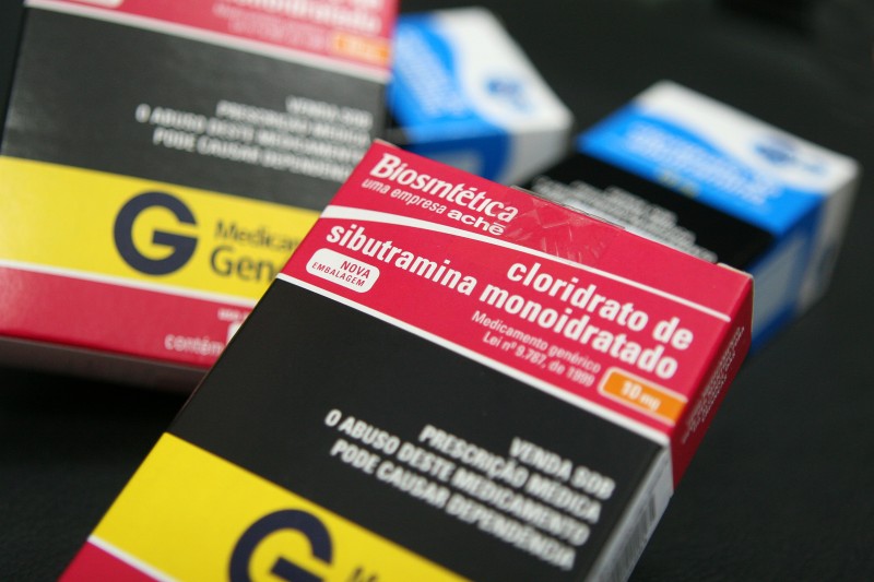 Sibutramina O que é e como funciona esse medicamento para emagrecimento?